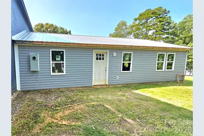 225 Eighth Avenue, New London, NC 28127 - Photo 4