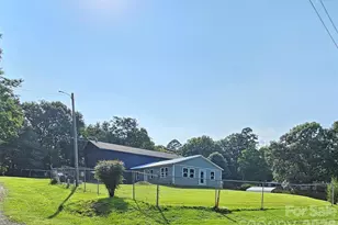 225 8th Ave, New London, NC 28127 - Photo 2