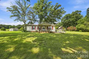 3411 Yount Rd, Newton, NC 28658 - Photo 2