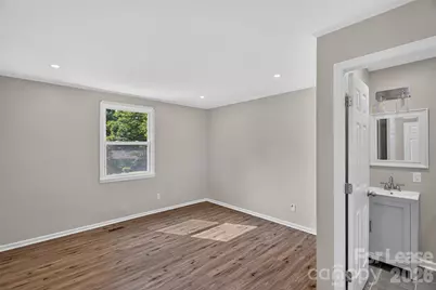 1509 Wickham Lane, Charlotte, NC 28208 - Photo 10
