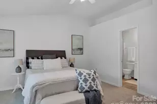 10747 Essex Hall Dr, Charlotte, NC 28277 - Photo 18