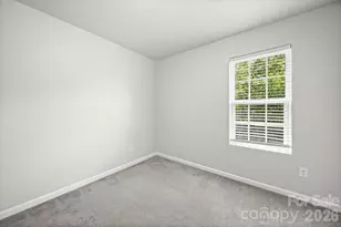 6013 Vista Woods Ln, Charlotte, NC 28215 - Photo 20