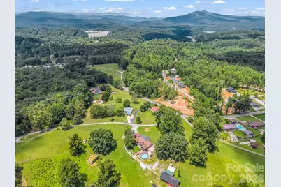 1244 Old Hwy 10 Highway E, Marion, NC 28752 - Photo 20