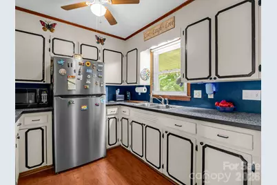 1244 Old Hwy 10 Highway E, Marion, NC 28752 - Photo 12
