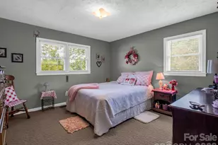 1244 Old Hwy 10 Hwy E, Marion, NC 28752 - Photo 10