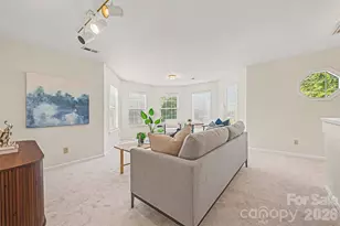 8834 Rittenhouse Cir, Charlotte, NC 28270 - Photo 12