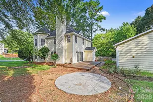 8834 Rittenhouse Cir, Charlotte, NC 28270 - Photo 26