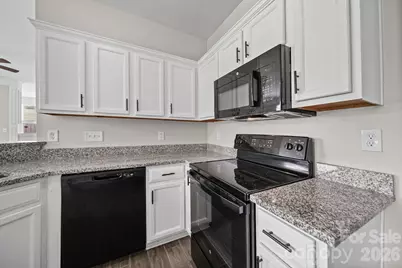 8246 Weeping Fig Lane, Charlotte, NC 28215 - Photo 10