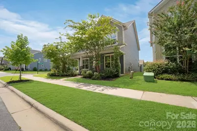 15505 Davidson East Drive, Davidson, NC 28036 - Photo 2
