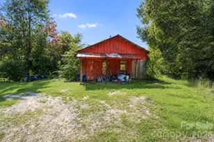141 Pine State Rd, Troutman, NC 28166 - Photo 4