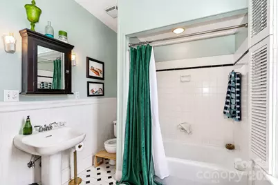 804 E Broad Street, Statesville, NC 28677 - Photo 32