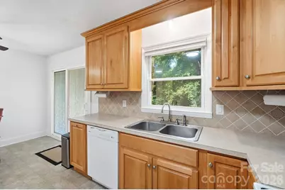 2818 Castlebrook Drive, Monroe, NC 28112 - Photo 18