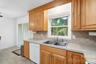 2818 Castlebrook Dr, Monroe, NC 28112 - Photo 18