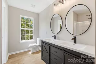 11402 Heritage Green Dr, Cornelius, NC 28031 - Photo 26