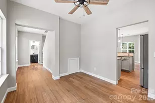 11402 Heritage Green Dr, Cornelius, NC 28031 - Photo 18