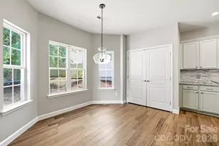 11402 Heritage Green Dr, Cornelius, NC 28031 - Photo 10