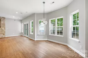 11402 Heritage Green Dr, Cornelius, NC 28031 - Photo 16
