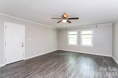 6424 Springfield Drive, Charlotte, NC 28212 - Photo 10