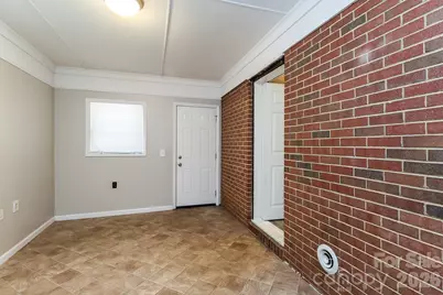 6424 Springfield Drive, Charlotte, NC 28212 - Photo 18
