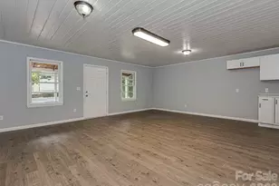 234 S Academy St, Mooresville, NC 28115 - Photo 40