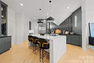 974 Queens Rd, Charlotte, NC 28207 - Photo 14