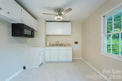 76 Maple Springs Road, Asheville, NC 28805 - Photo 8