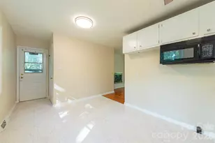 76 Maple Springs Rd, Asheville, NC 28805 - Photo 10