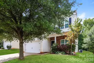 6237 Sydney Mae Ln, Charlotte, NC 28262 - Photo 2