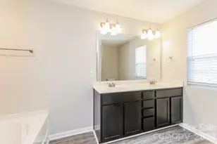 6237 Sydney Mae Ln, Charlotte, NC 28262 - Photo 12