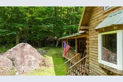 400 Amber Drive, Bakersville, NC 28075 - Photo 6