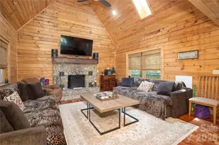 400 Amber Dr, Bakersville, NC 28075 - Photo 10