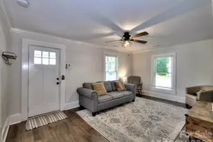 328 Piedmont Ave, Mount Holly, NC 28120 - Photo 6