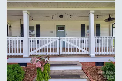 328 Piedmont Avenue, Mount Holly, NC 28120 - Photo 2