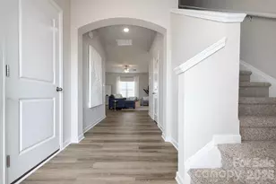 210 Roxanna Ct, Shelby, NC 28152 - Photo 2