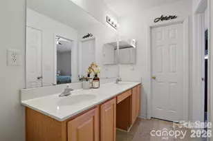 12350 Hennigan Pl Ln, Charlotte, NC 28214 - Photo 8