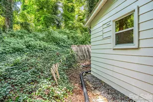 333 N Meridian St, Rutherfordton, NC 28139 - Photo 6