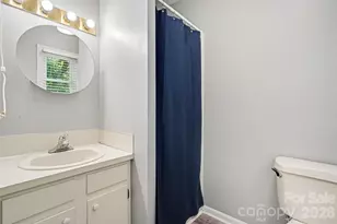 1751 Piney Rd, Hickory, NC 28602 - Photo 32