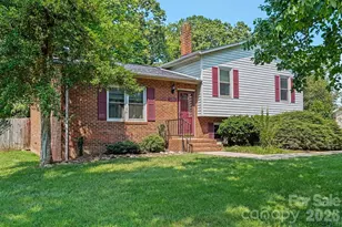 1751 Piney Rd, Hickory, NC 28602 - Photo 1