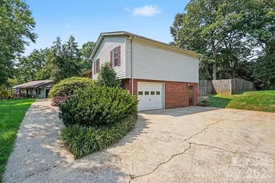 1751 Piney Road, Hickory, NC 28602 - Photo 4