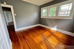 629 N Cedar St, Lincolnton, NC 28092 - Photo 8