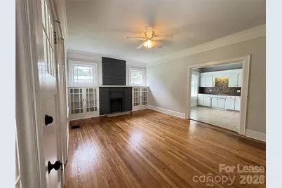 629 N Cedar Street, Lincolnton, NC 28092 - Photo 2