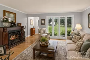 231 Kimberly Ann Dr, Hendersonville, NC 28792 - Photo 4