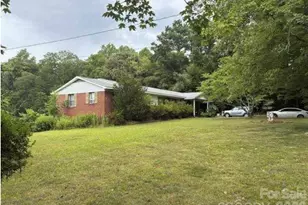 210 Sharon Rd, York, SC 29745 - Photo 2