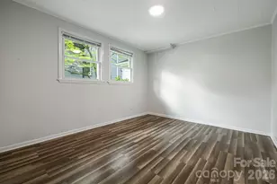 48 Carrier St, Asheville, NC 28806 - Photo 16