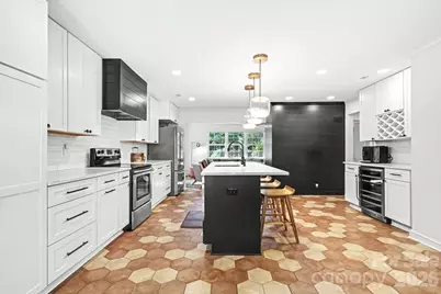 1333 Cortland Road E, Charlotte, NC 28209 - Photo 12