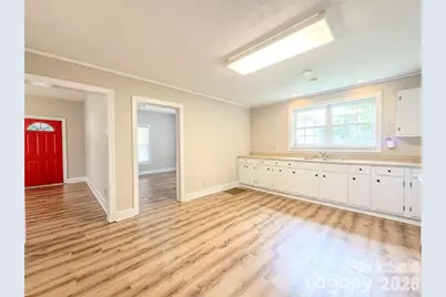 818 Grier Street, Lincolnton, NC 28092 - Photo 6