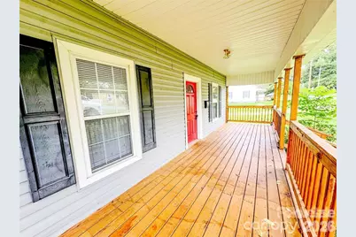 818 Grier Street, Lincolnton, NC 28092 - Photo 2