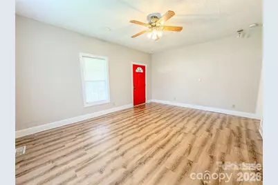 818 Grier Street, Lincolnton, NC 28092 - Photo 4