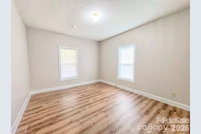818 Grier Street, Lincolnton, NC 28092 - Photo 10