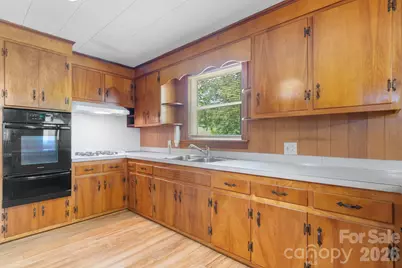 4370 Dynasty Lane, Hudson, NC 28638 - Photo 8